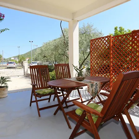 アパート By The Sea Ston, Peljesac - 10226 マリ・ストン