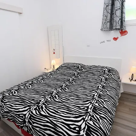 شقة By The Sea Ston, Peljesac - 10226